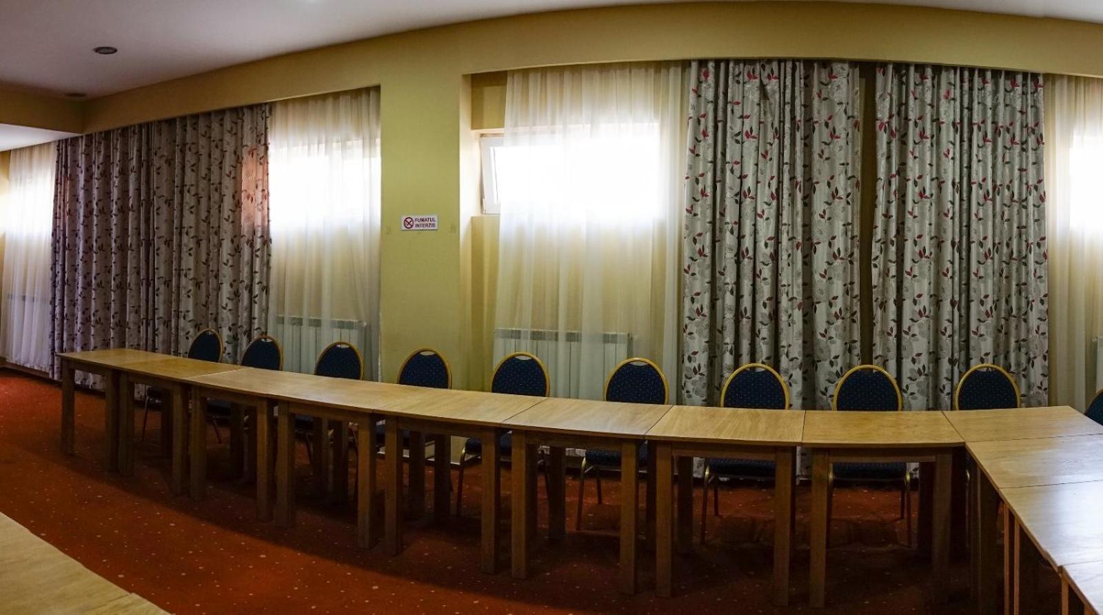 Hotel Criss 부쿠레슈티 외부 사진