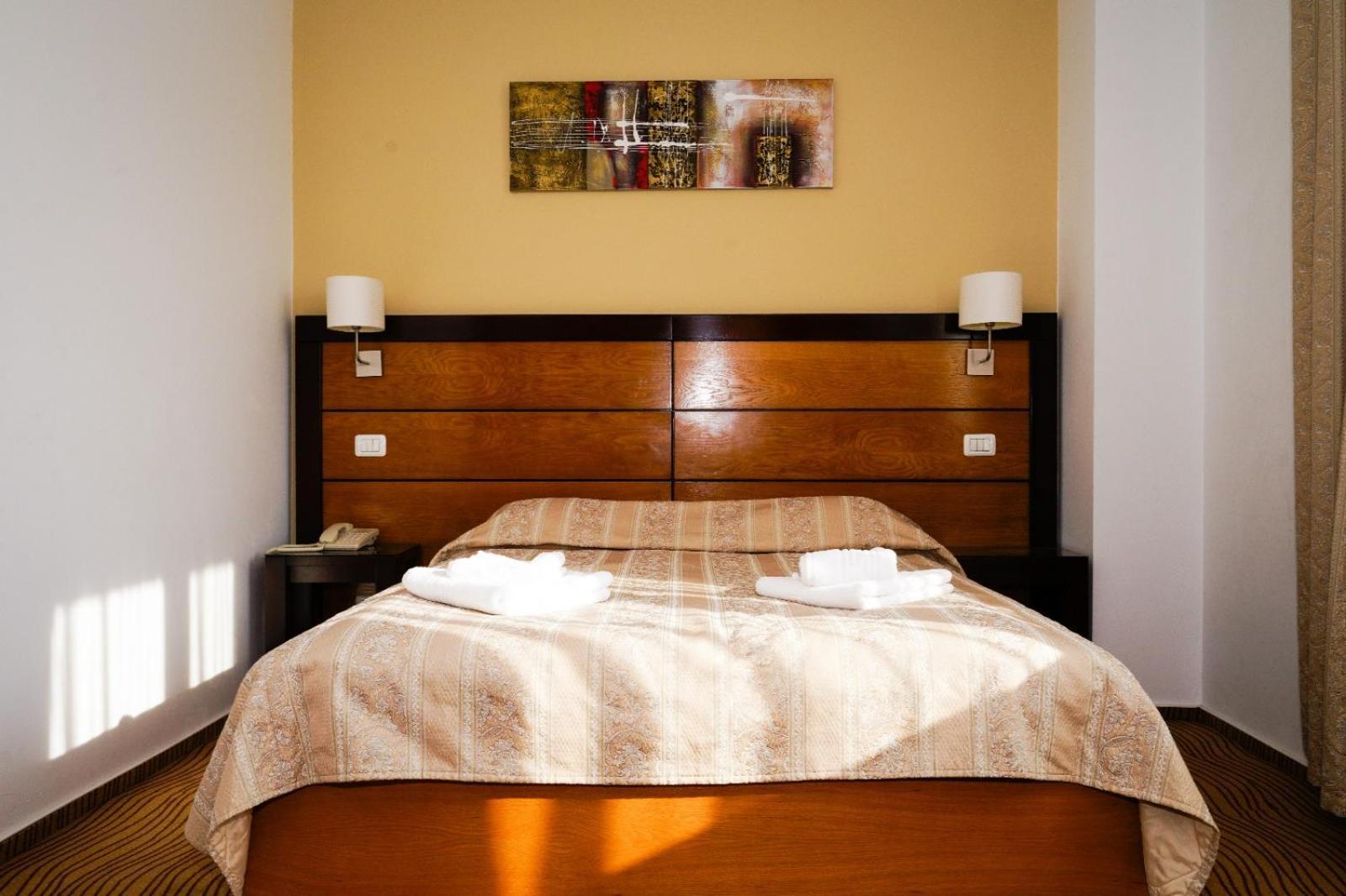 Hotel Criss 부쿠레슈티 외부 사진