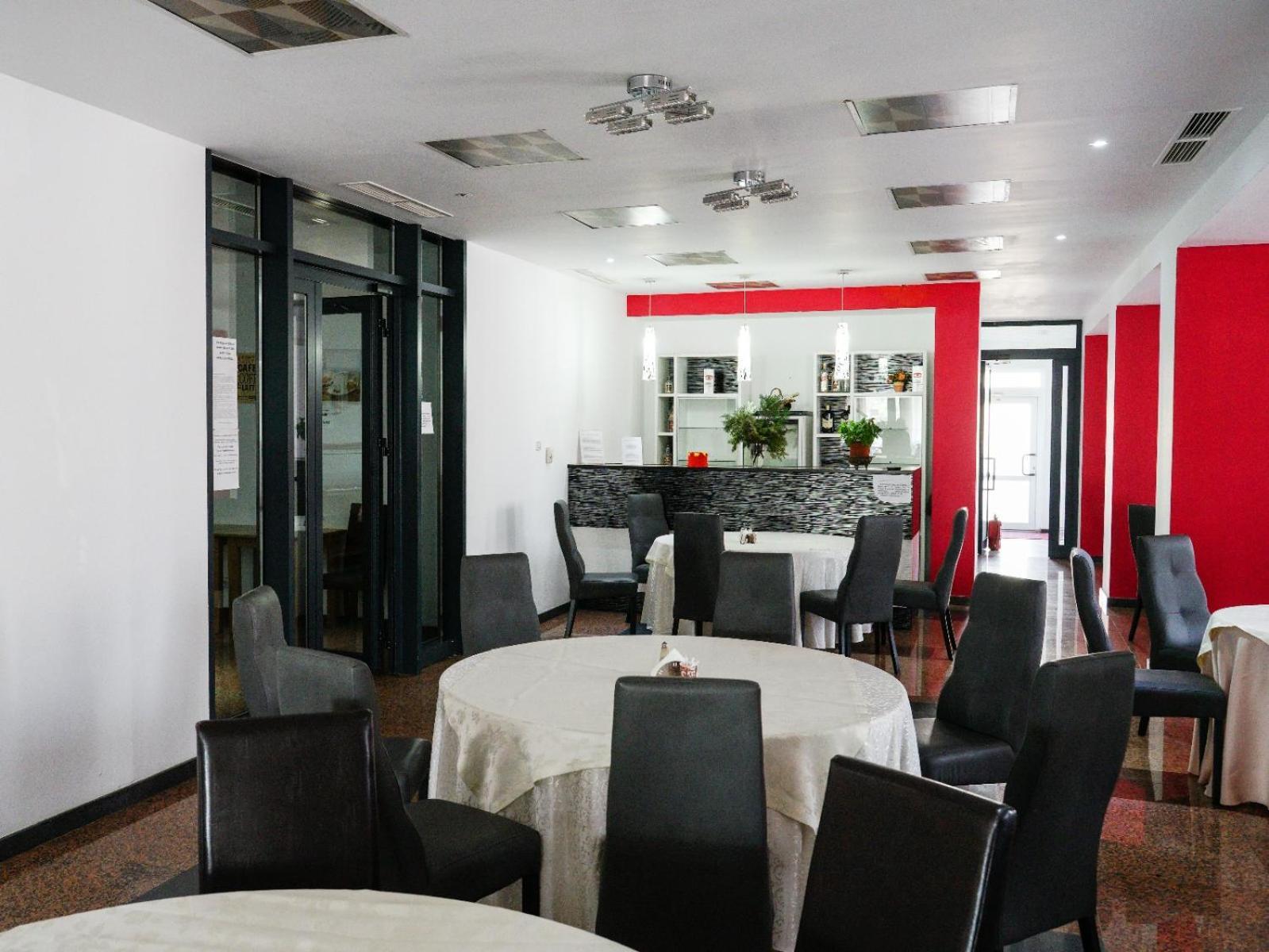 Hotel Criss 부쿠레슈티 외부 사진